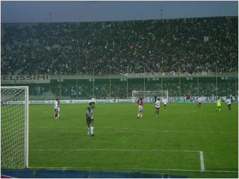 Salernitana - Arezzo  12.12.2004 028